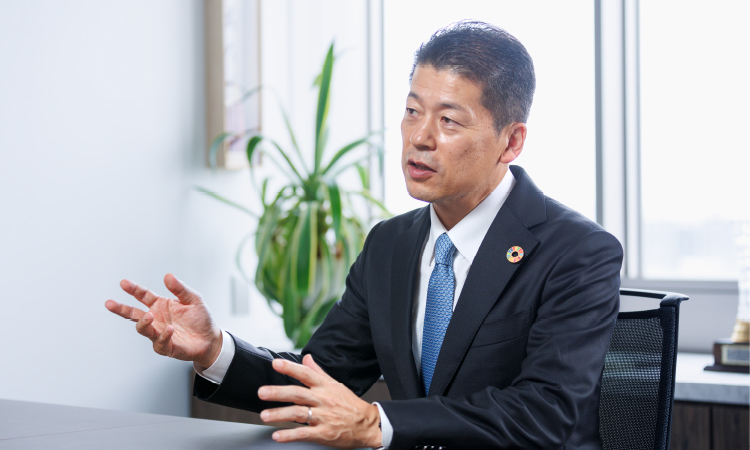自分の頭で考え、自分の意思で行動できる人
